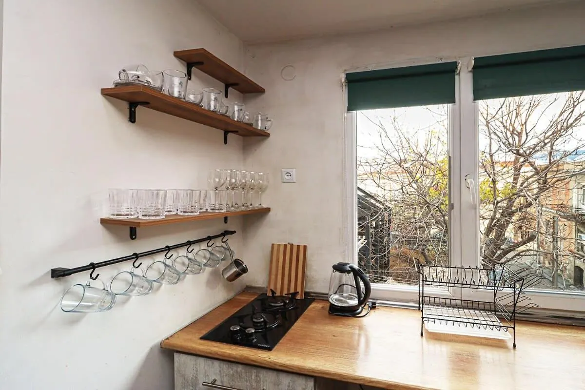 2Br Apartment Behind The Opera House- By Wehost Tbilisi